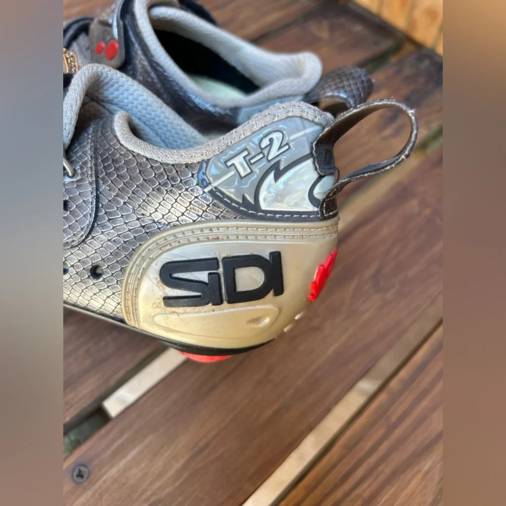 T2 carcon mamba silver snake triathlon Cycling Shoes - Size 7.5 men /9.5 W - Picture 9 of 16